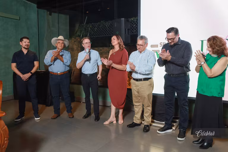 Noite de lançamento do Leilodom 2026 com assinatura de parcerias – foto 139