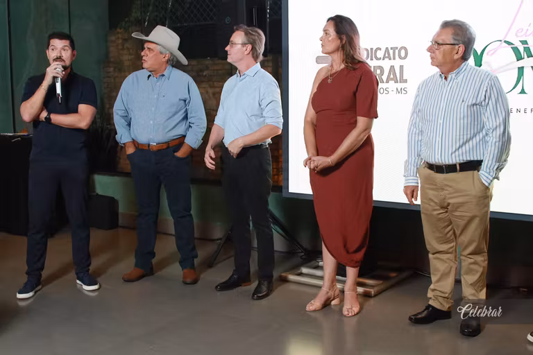 Noite de lançamento do Leilodom 2026 com assinatura de parcerias – foto 74