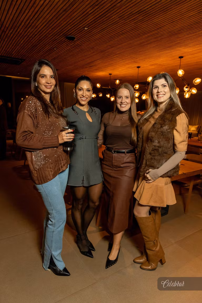 Encontro das mulheres da academia do Hectares reuniu mulheres para uma noite de descontração, boas conversas e conexões especiais. – foto 18