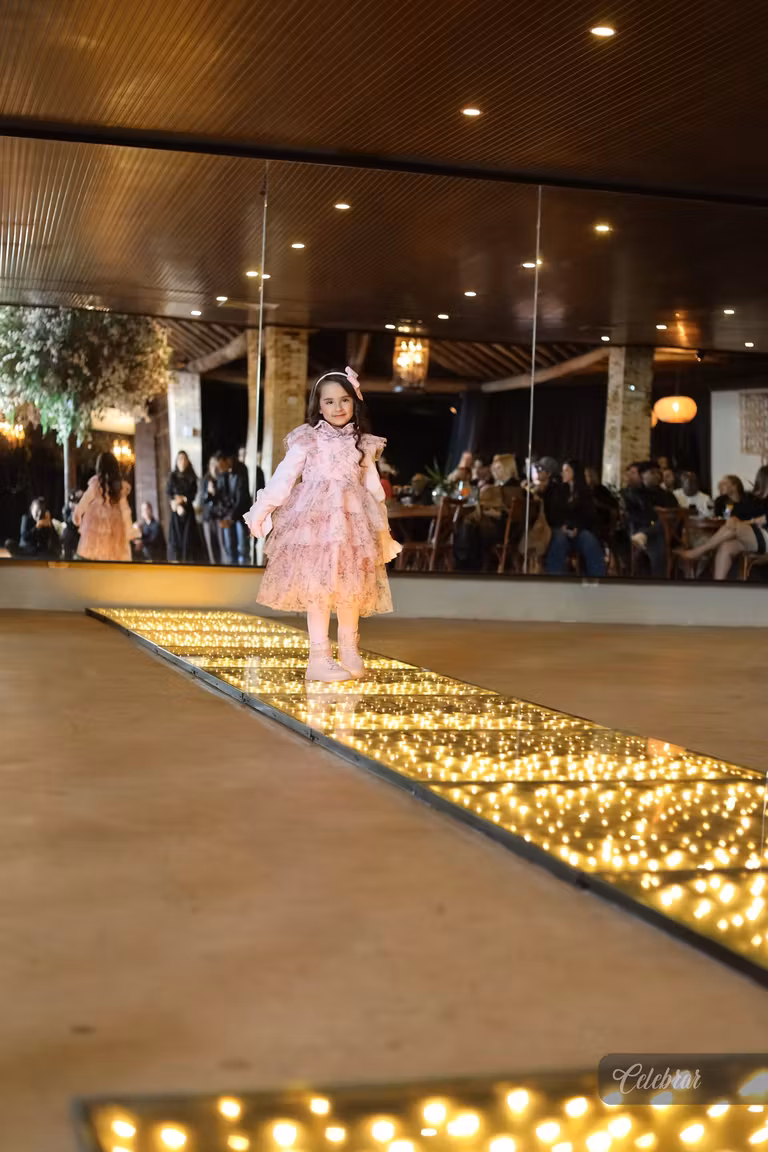 Uma noite marcada por uma celebração repleta de carinho, novidades e as novas tendências da Look Baby Store – foto 110