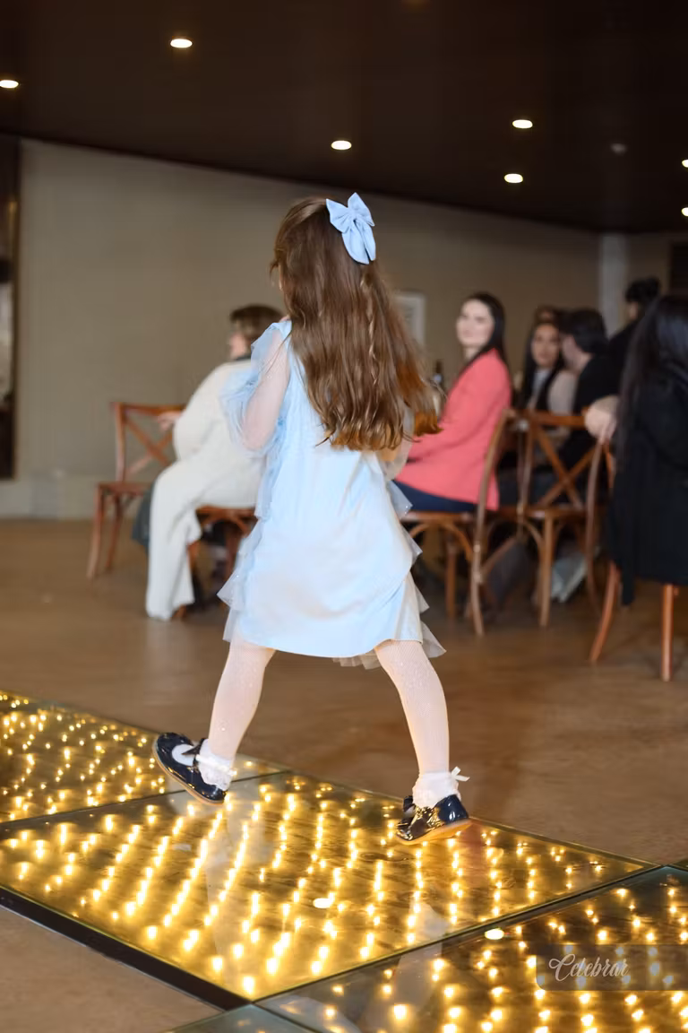 Uma noite marcada por uma celebração repleta de carinho, novidades e as novas tendências da Look Baby Store – foto 161