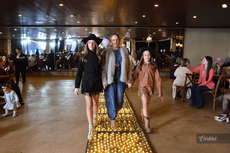 Uma noite marcada por uma celebração repleta de carinho, novidades e as novas tendências da Look Baby Store – foto 190