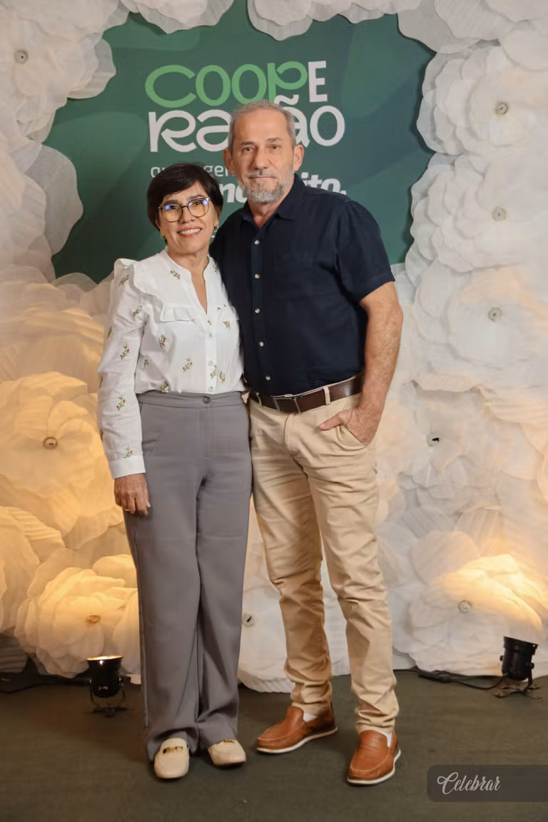Sicredi Centro-Sul MS/BA celebra 37 anos com show beneficente em prol do Hospital de Amor de Dourados – foto 107