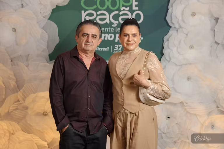 Sicredi Centro-Sul MS/BA celebra 37 anos com show beneficente em prol do Hospital de Amor de Dourados – foto 134