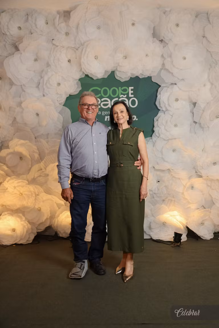 Sicredi Centro-Sul MS/BA celebra 37 anos com show beneficente em prol do Hospital de Amor de Dourados – foto 152