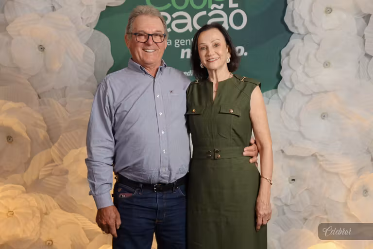 Sicredi Centro-Sul MS/BA celebra 37 anos com show beneficente em prol do Hospital de Amor de Dourados – foto 153