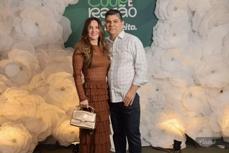 Sicredi Centro-Sul MS/BA celebra 37 anos com show beneficente em prol do Hospital de Amor de Dourados – foto 178
