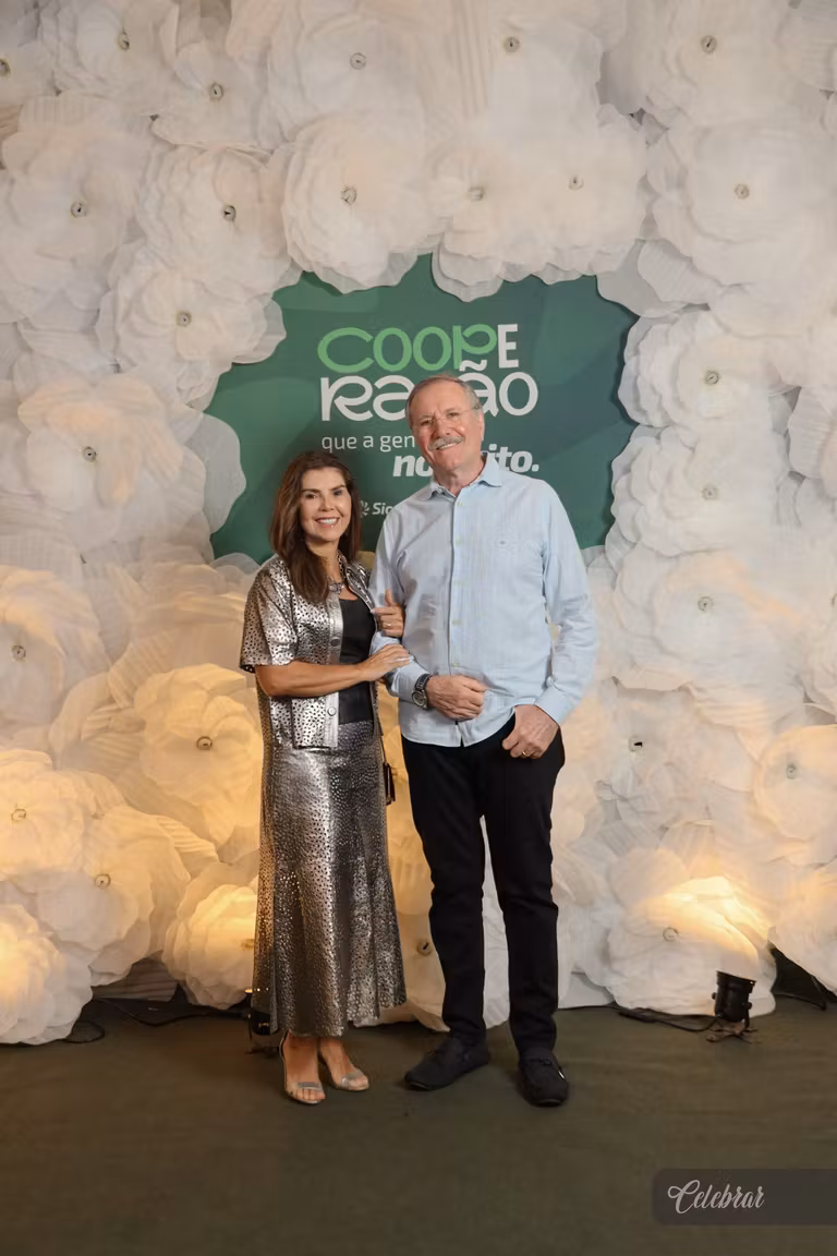 Sicredi Centro-Sul MS/BA celebra 37 anos com show beneficente em prol do Hospital de Amor de Dourados – foto 181