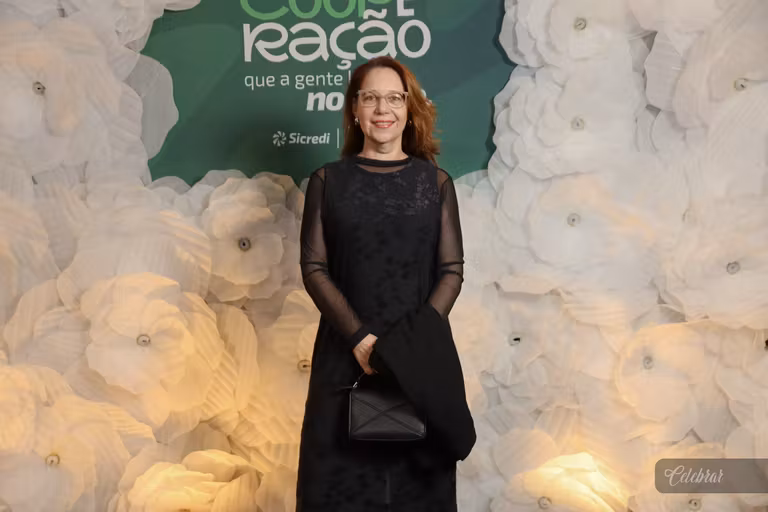 Sicredi Centro-Sul MS/BA celebra 37 anos com show beneficente em prol do Hospital de Amor de Dourados – foto 185