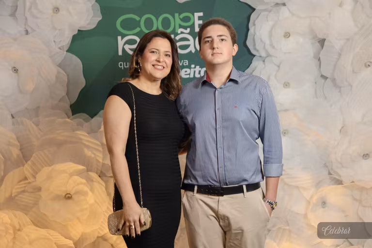 Sicredi Centro-Sul MS/BA celebra 37 anos com show beneficente em prol do Hospital de Amor de Dourados – foto 209