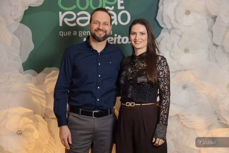 Sicredi Centro-Sul MS/BA celebra 37 anos com show beneficente em prol do Hospital de Amor de Dourados – foto 223