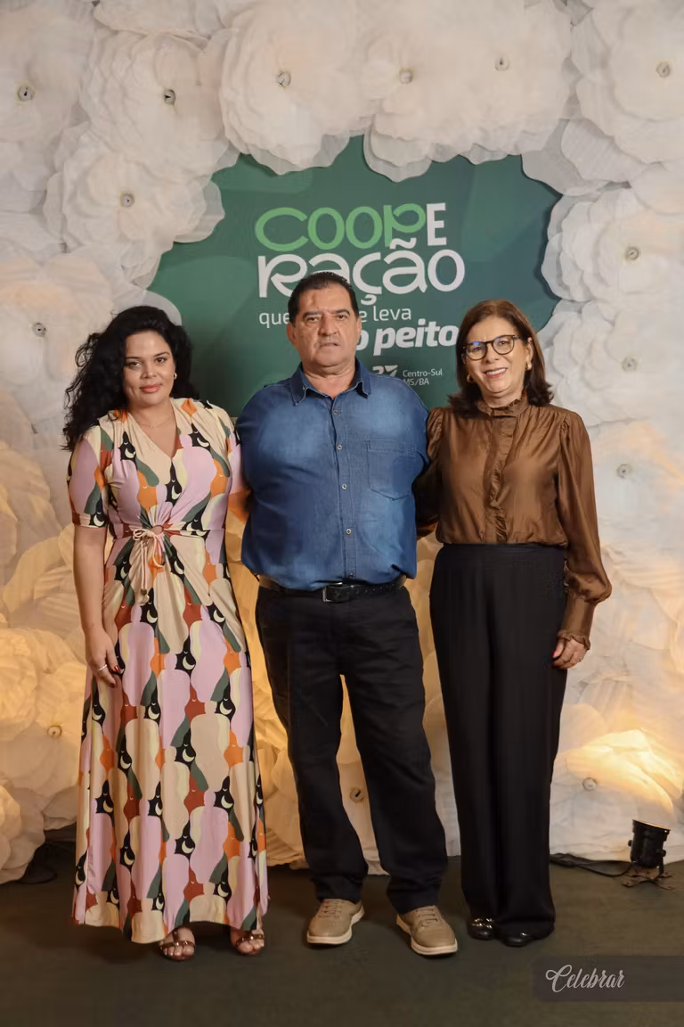 Sicredi Centro-Sul MS/BA celebra 37 anos com show beneficente em prol do Hospital de Amor de Dourados – foto 226