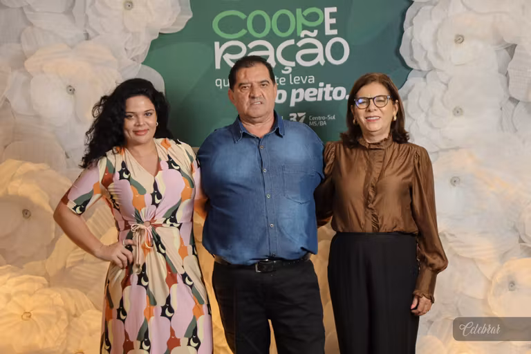Sicredi Centro-Sul MS/BA celebra 37 anos com show beneficente em prol do Hospital de Amor de Dourados – foto 227