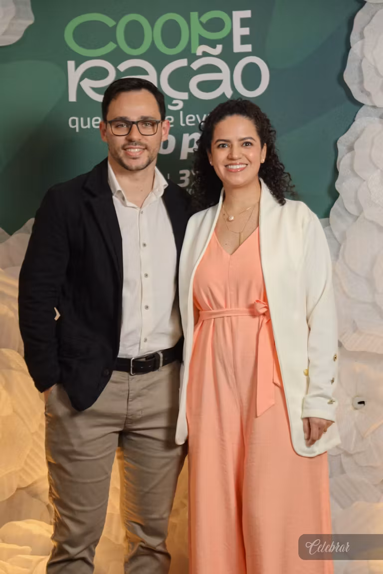 Sicredi Centro-Sul MS/BA celebra 37 anos com show beneficente em prol do Hospital de Amor de Dourados – foto 239