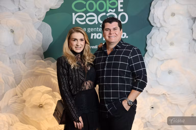 Sicredi Centro-Sul MS/BA celebra 37 anos com show beneficente em prol do Hospital de Amor de Dourados – foto 4