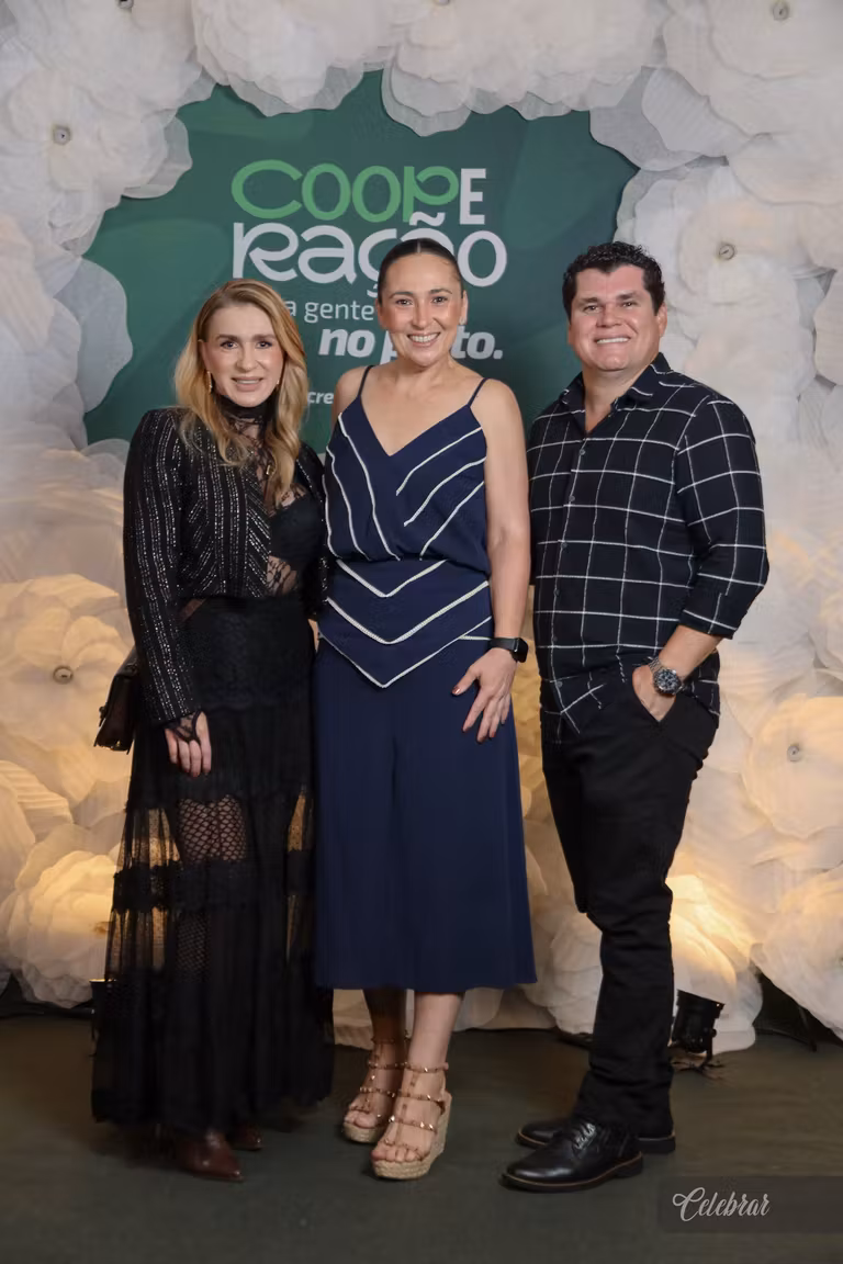 Sicredi Centro-Sul MS/BA celebra 37 anos com show beneficente em prol do Hospital de Amor de Dourados – foto 42