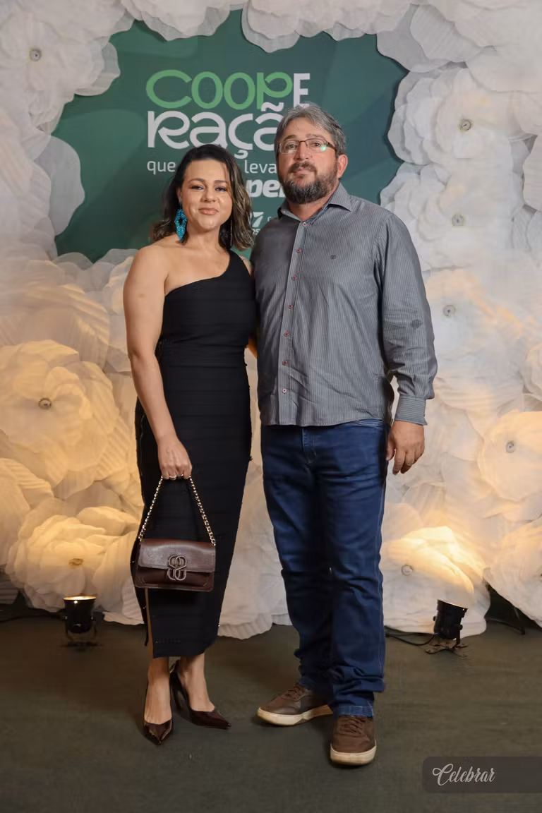 Sicredi Centro-Sul MS/BA celebra 37 anos com show beneficente em prol do Hospital de Amor de Dourados – foto 52