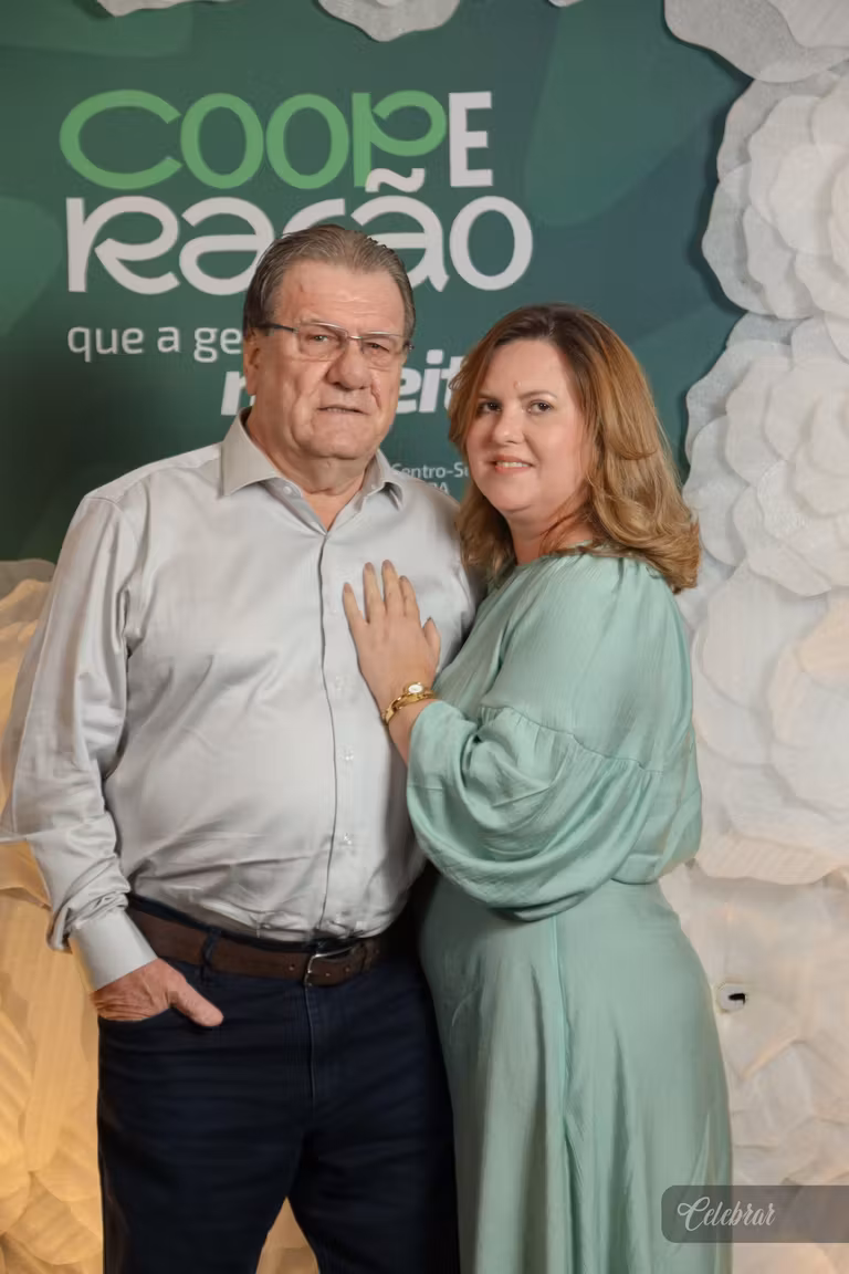 Sicredi Centro-Sul MS/BA celebra 37 anos com show beneficente em prol do Hospital de Amor de Dourados – foto 71