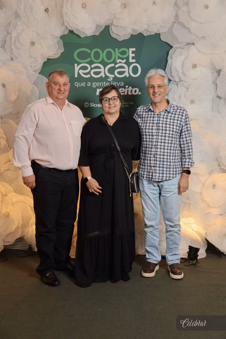 Sicredi Centro-Sul MS/BA celebra 37 anos com show beneficente em prol do Hospital de Amor de Dourados – foto 88