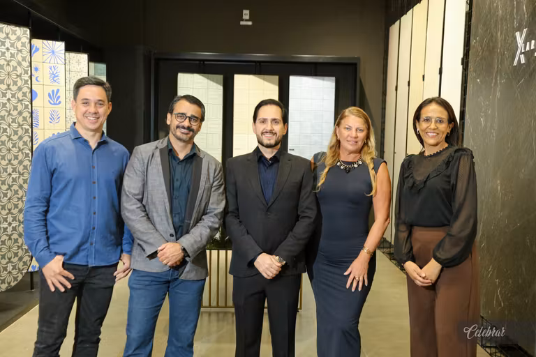 A Carluz Style inaugura sua Loja Black, trazendo para Dourados a exclusividade e a sofisticação das marcas Decortiles e Eliane. – foto 199