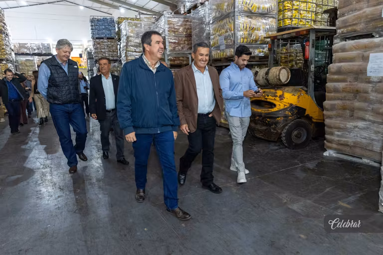 2º álbum - Donana Alimentos inaugura nova planta industrial e celebra 43 anos de crescimento e inovação na indústria sul-mato-grossense. – foto 21