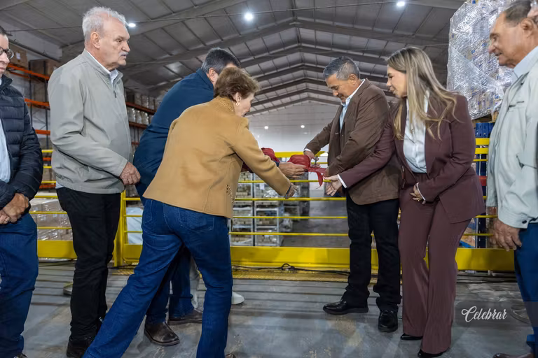 2º álbum - Donana Alimentos inaugura nova planta industrial e celebra 43 anos de crescimento e inovação na indústria sul-mato-grossense. – foto 54