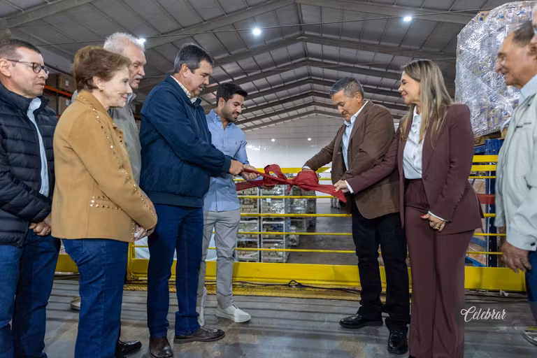 2º álbum - Donana Alimentos inaugura nova planta industrial e celebra 43 anos de crescimento e inovação na indústria sul-mato-grossense. – foto 55