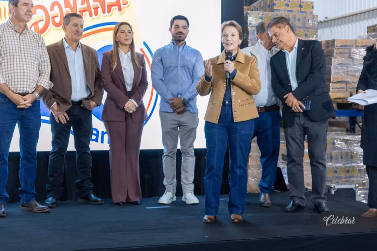 2º álbum - Donana Alimentos inaugura nova planta industrial e celebra 43 anos de crescimento e inovação na indústria sul-mato-grossense. – foto 83