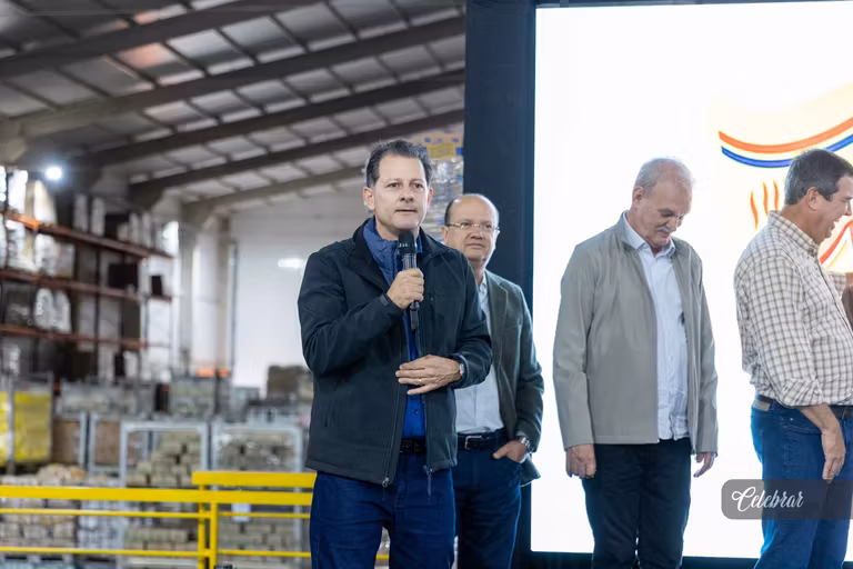 2º álbum - Donana Alimentos inaugura nova planta industrial e celebra 43 anos de crescimento e inovação na indústria sul-mato-grossense. – foto 91