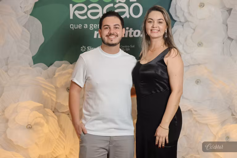 Sicredi Centro-Sul MS/BA celebra 37 anos com show beneficente em prol do Hospital de Amor de Dourados – foto 102