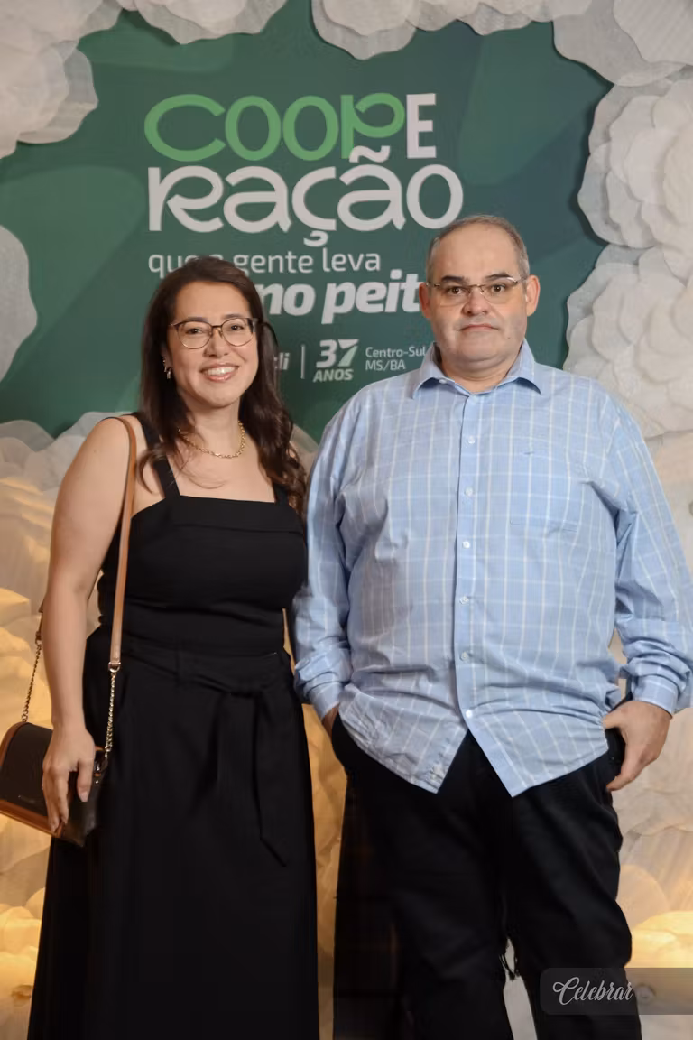 Sicredi Centro-Sul MS/BA celebra 37 anos com show beneficente em prol do Hospital de Amor de Dourados – foto 118