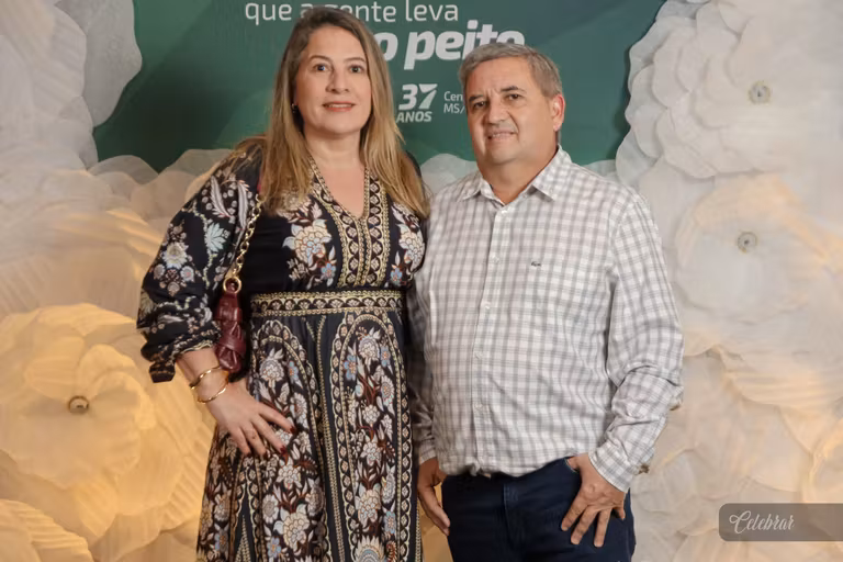 Sicredi Centro-Sul MS/BA celebra 37 anos com show beneficente em prol do Hospital de Amor de Dourados – foto 132