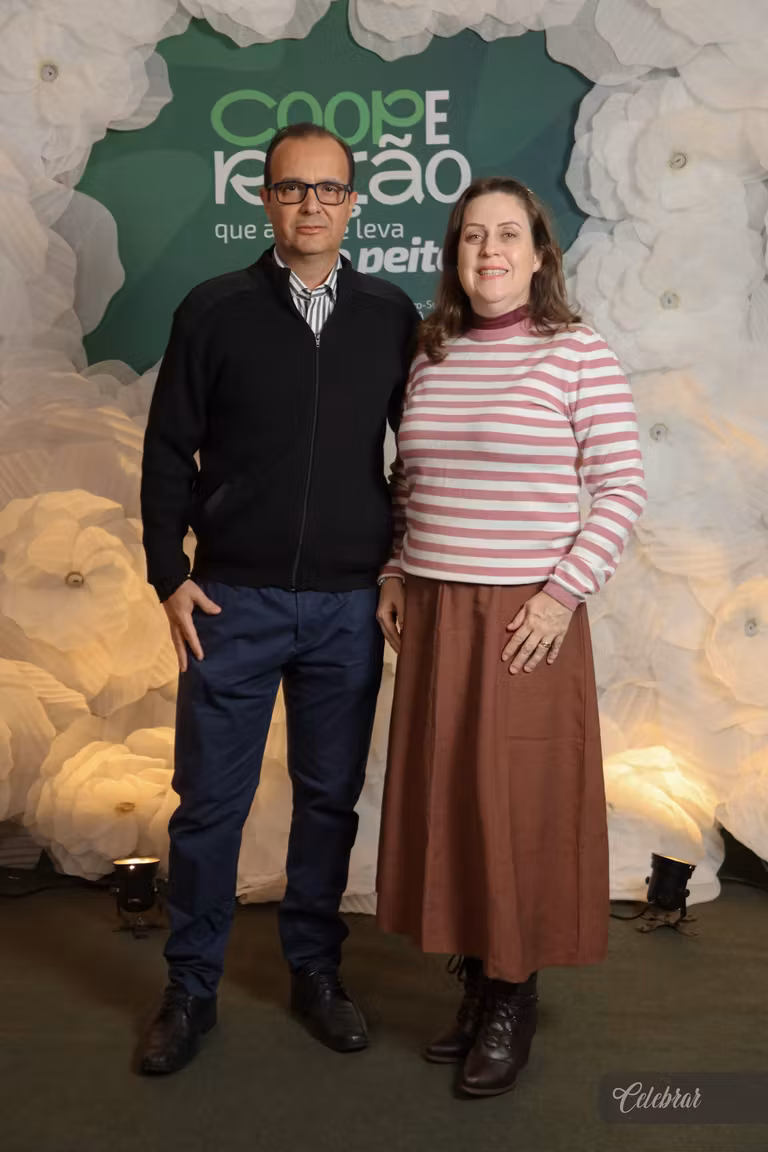 Sicredi Centro-Sul MS/BA celebra 37 anos com show beneficente em prol do Hospital de Amor de Dourados – foto 136