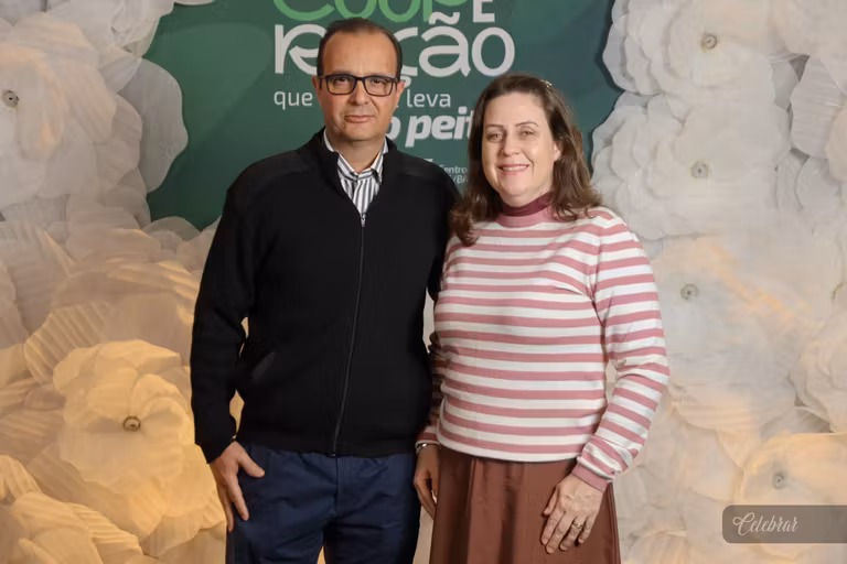 Sicredi Centro-Sul MS/BA celebra 37 anos com show beneficente em prol do Hospital de Amor de Dourados – foto 137
