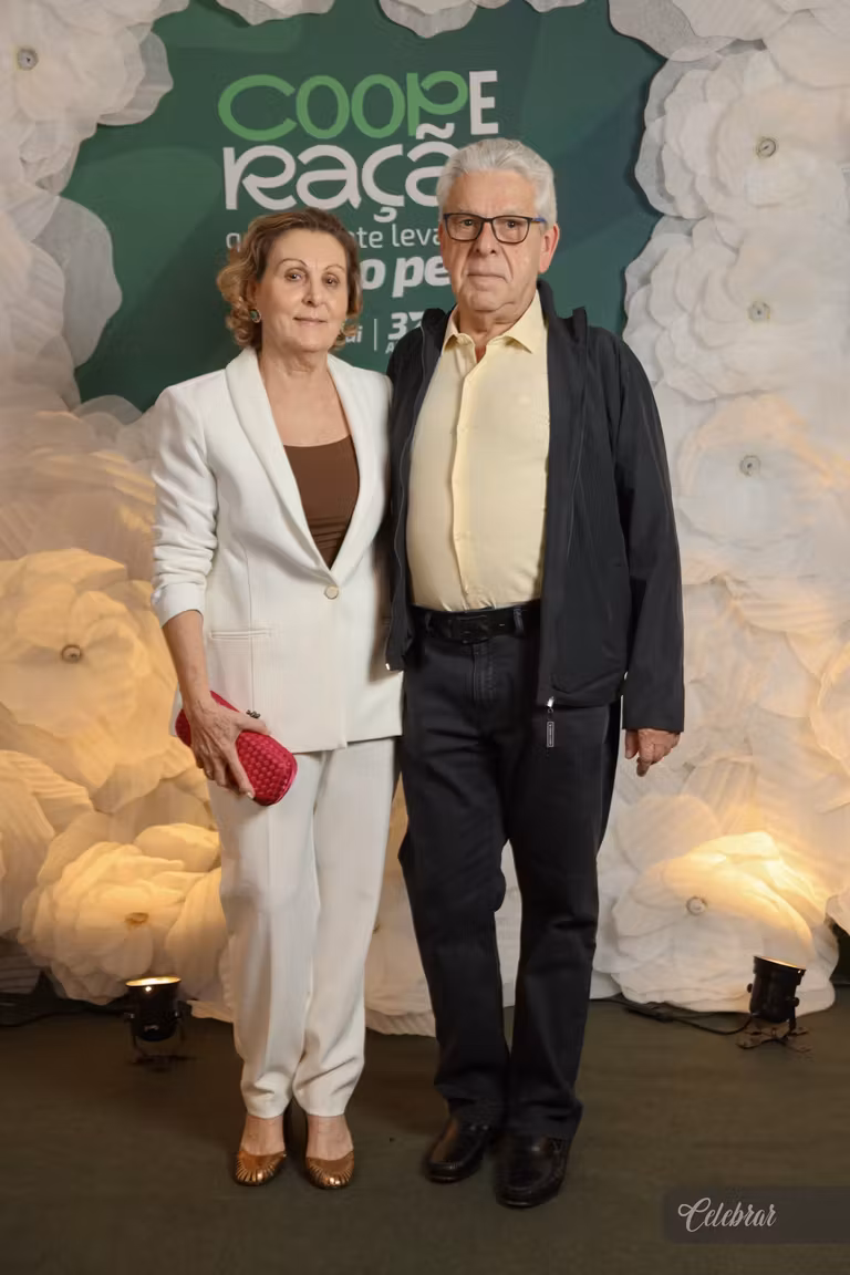 Sicredi Centro-Sul MS/BA celebra 37 anos com show beneficente em prol do Hospital de Amor de Dourados – foto 138