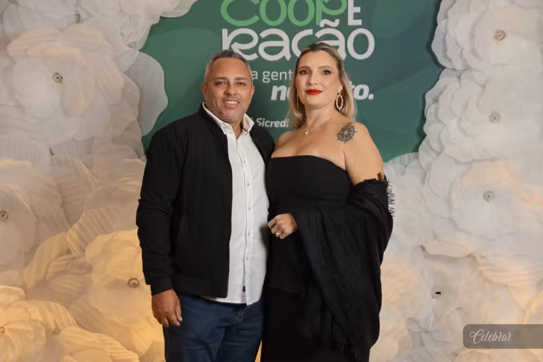 Sicredi Centro-Sul MS/BA celebra 37 anos com show beneficente em prol do Hospital de Amor de Dourados – foto 149