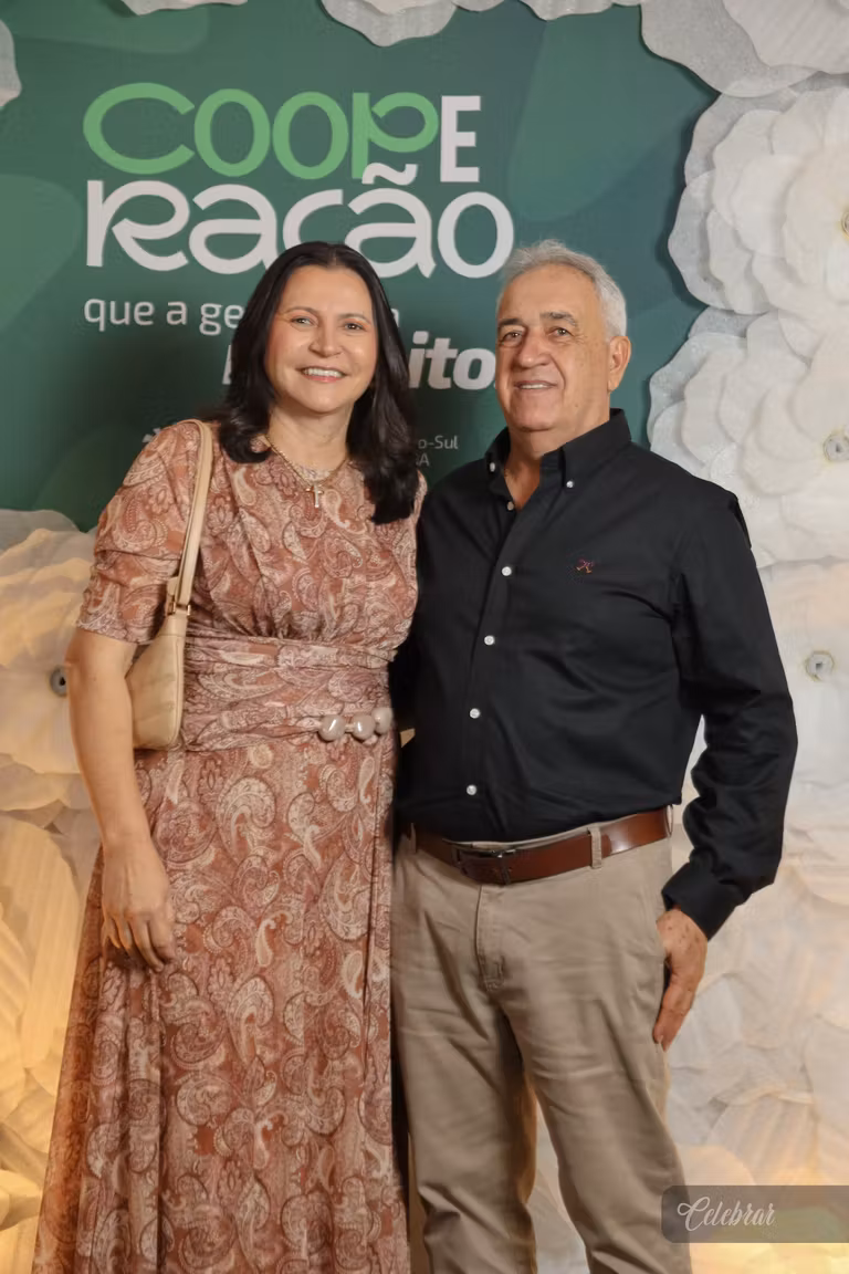 Sicredi Centro-Sul MS/BA celebra 37 anos com show beneficente em prol do Hospital de Amor de Dourados – foto 162