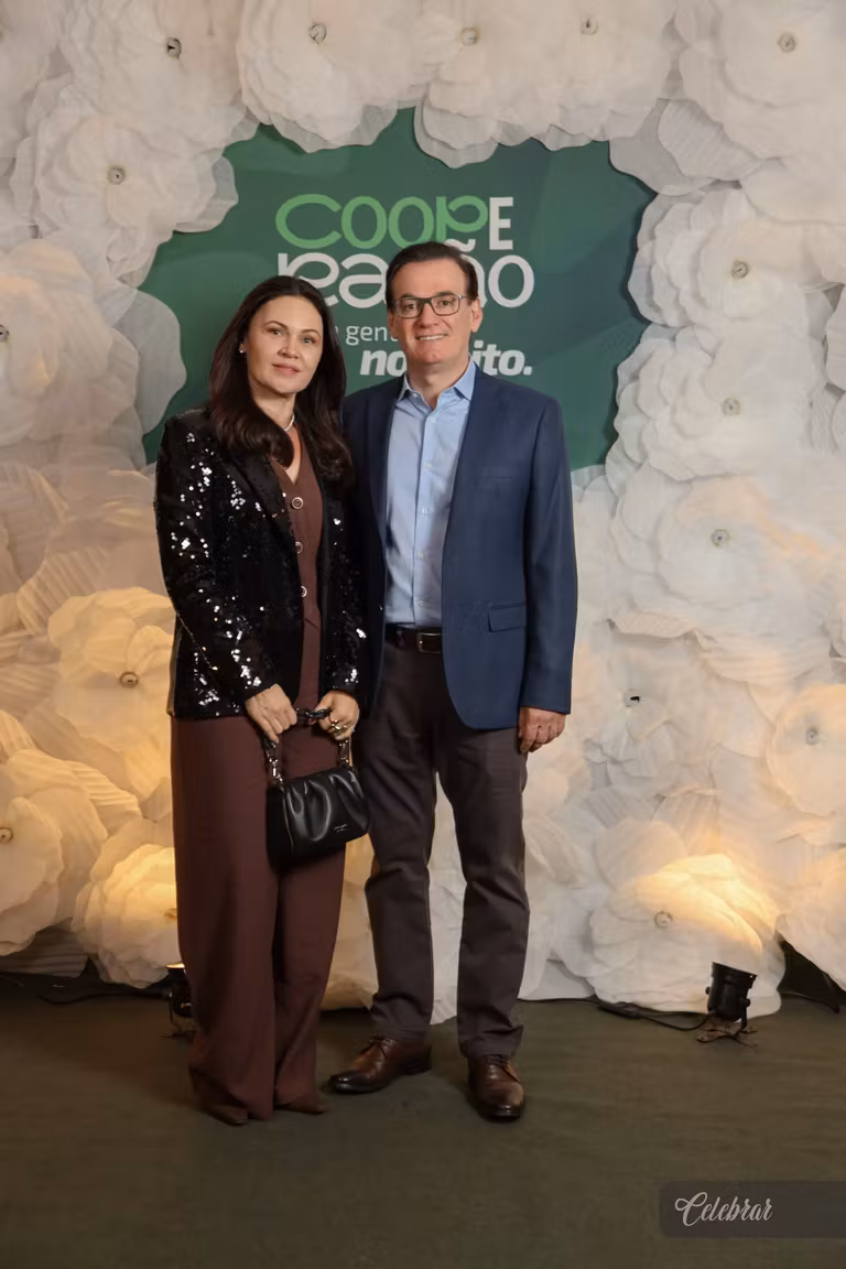 Sicredi Centro-Sul MS/BA celebra 37 anos com show beneficente em prol do Hospital de Amor de Dourados – foto 166