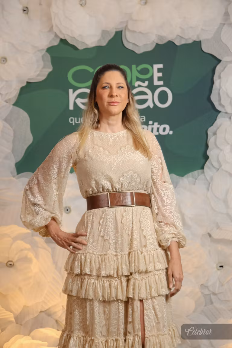 Sicredi Centro-Sul MS/BA celebra 37 anos com show beneficente em prol do Hospital de Amor de Dourados – foto 173