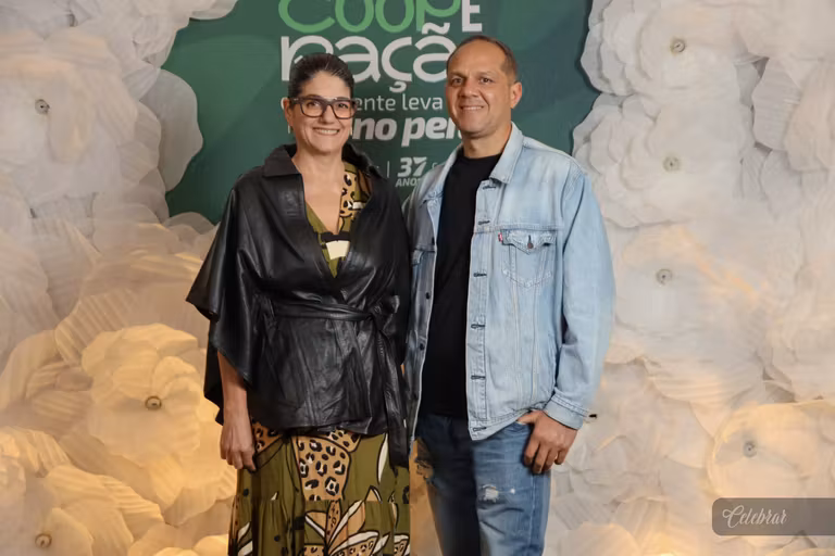 Sicredi Centro-Sul MS/BA celebra 37 anos com show beneficente em prol do Hospital de Amor de Dourados – foto 182