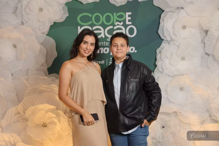 Sicredi Centro-Sul MS/BA celebra 37 anos com show beneficente em prol do Hospital de Amor de Dourados – foto 185