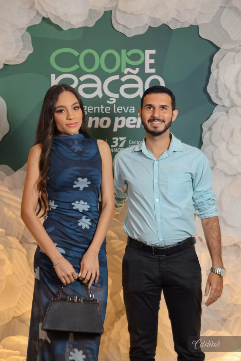 Sicredi Centro-Sul MS/BA celebra 37 anos com show beneficente em prol do Hospital de Amor de Dourados – foto 219