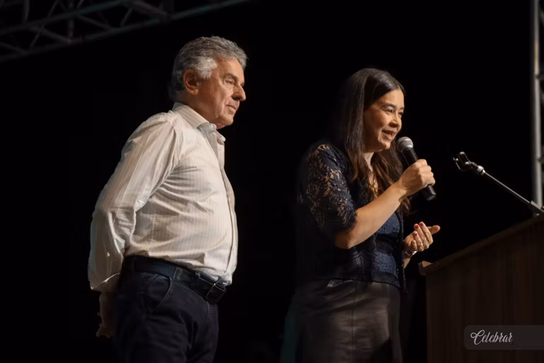 Sicredi Centro-Sul MS/BA celebra 37 anos com show beneficente em prol do Hospital de Amor de Dourados – foto 235