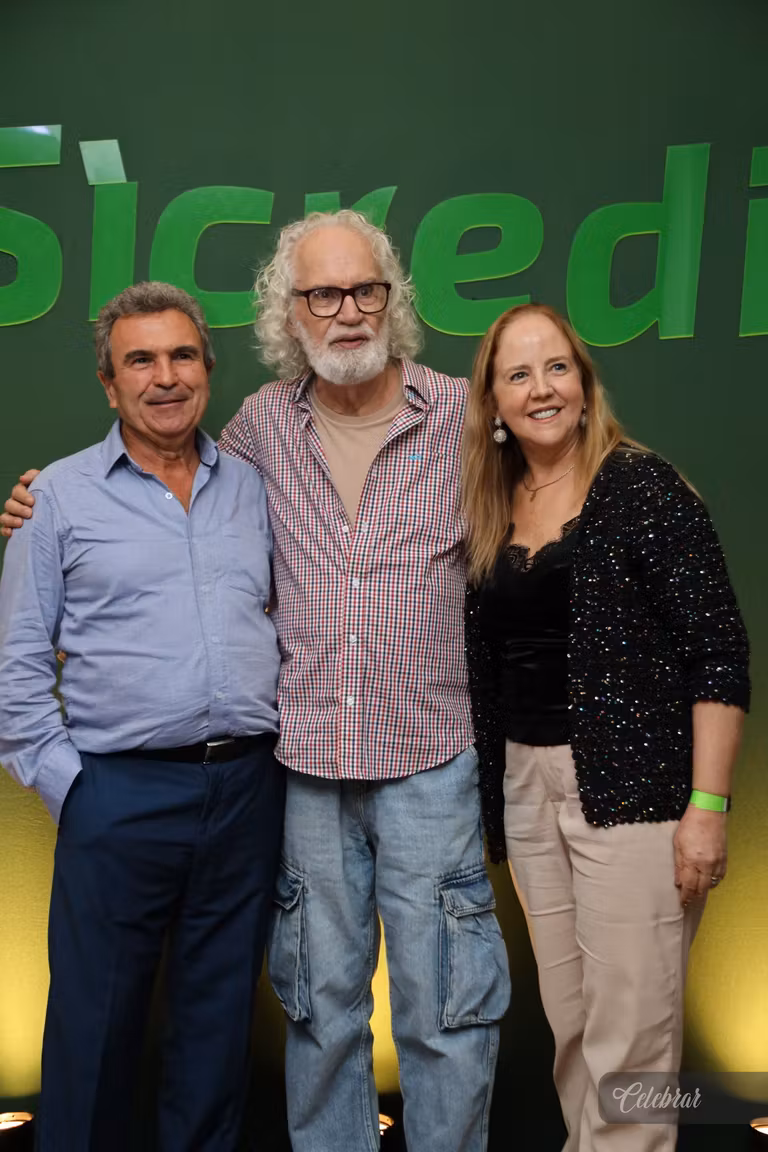 Sicredi Centro-Sul MS/BA celebra 37 anos com show beneficente em prol do Hospital de Amor de Dourados – foto 263