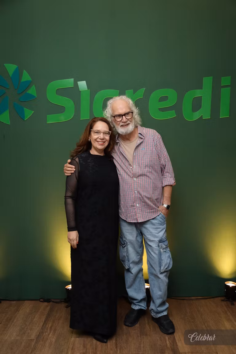 Sicredi Centro-Sul MS/BA celebra 37 anos com show beneficente em prol do Hospital de Amor de Dourados – foto 265