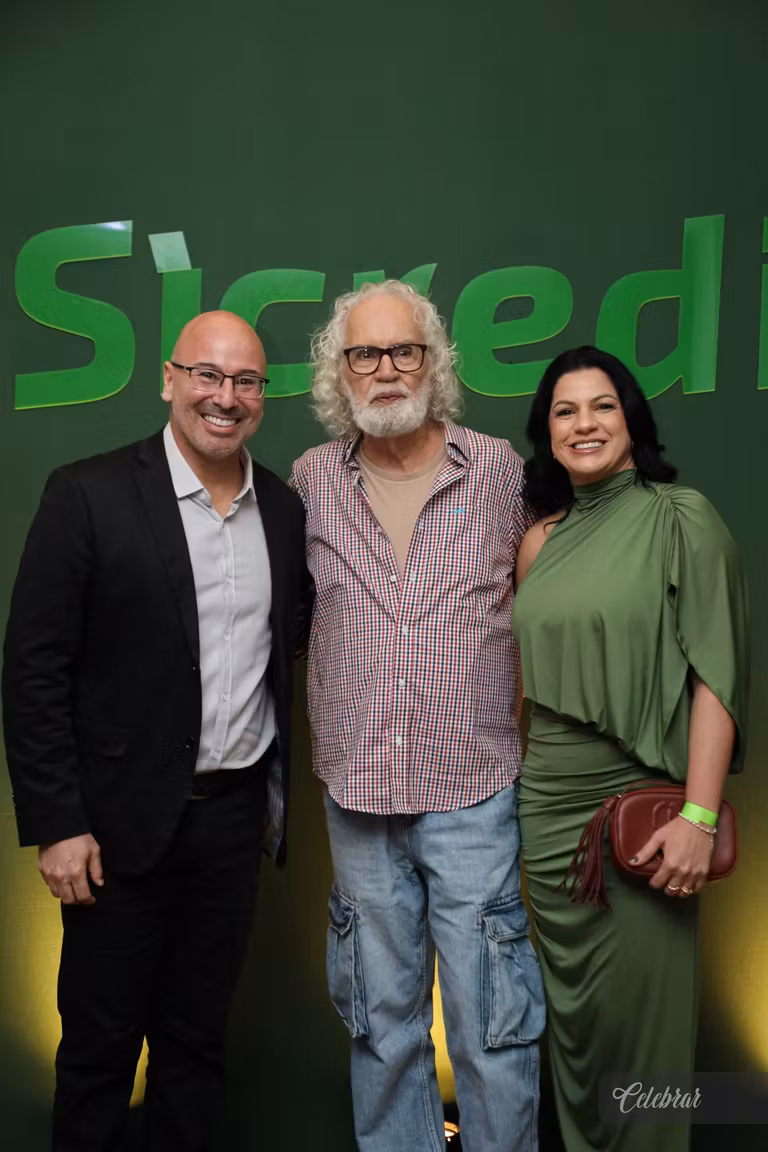 Sicredi Centro-Sul MS/BA celebra 37 anos com show beneficente em prol do Hospital de Amor de Dourados – foto 266
