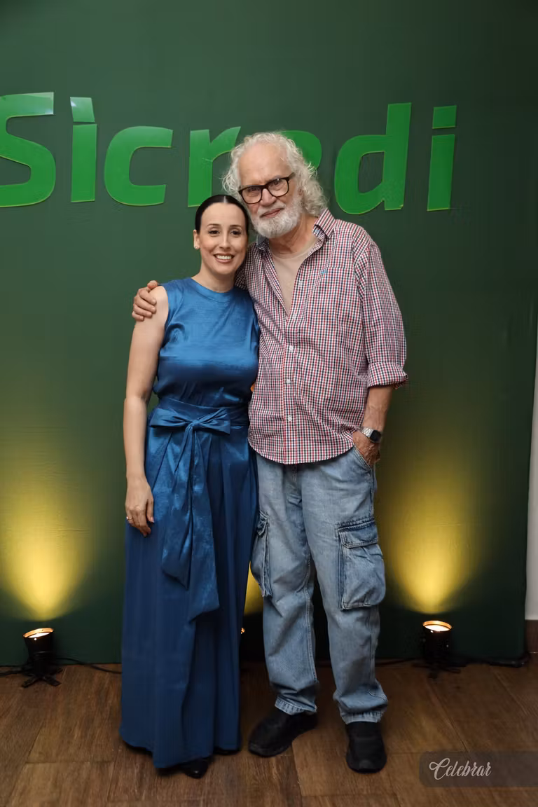 Sicredi Centro-Sul MS/BA celebra 37 anos com show beneficente em prol do Hospital de Amor de Dourados – foto 284