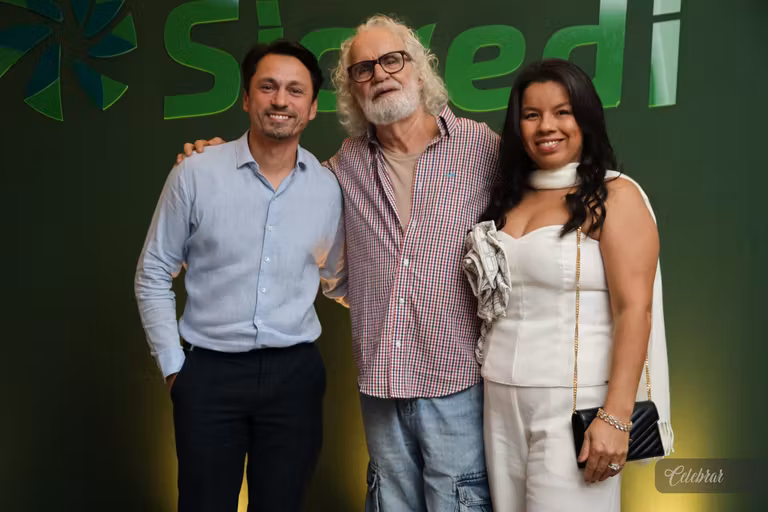 Sicredi Centro-Sul MS/BA celebra 37 anos com show beneficente em prol do Hospital de Amor de Dourados – foto 291