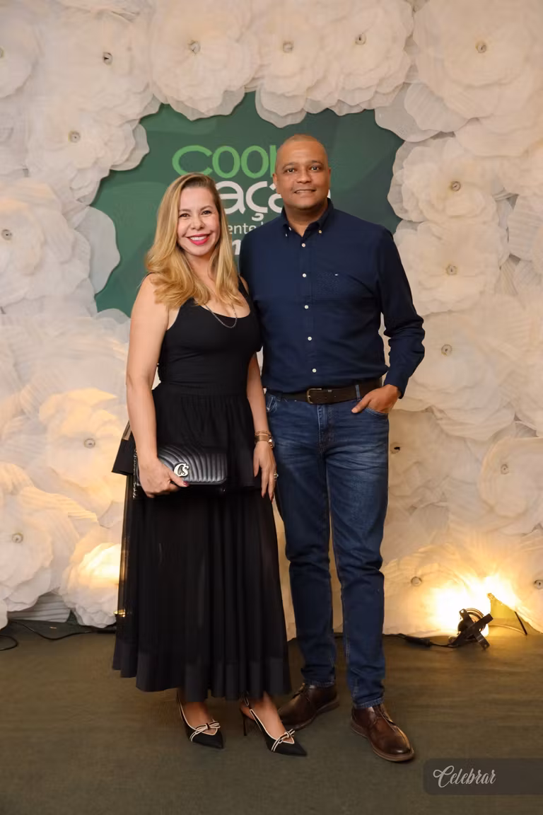 Uma noite para celebrar, cooperar e fazer o bem - 3° álbum – foto 3