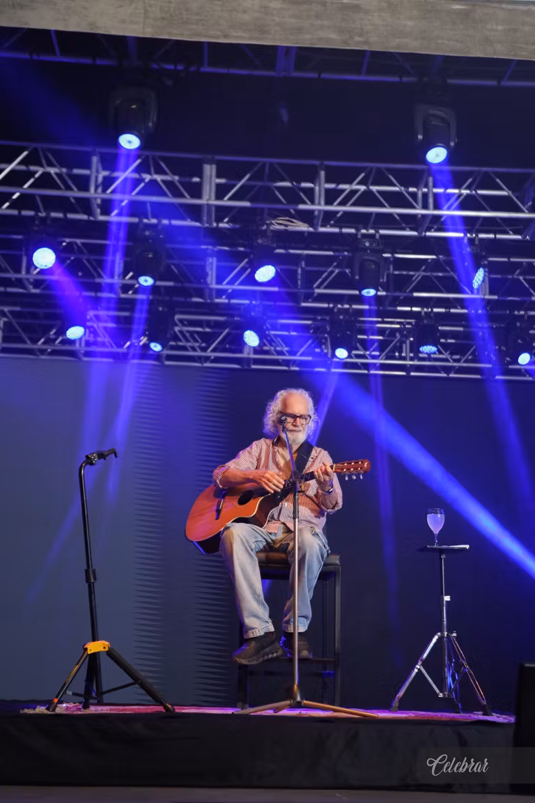 Sicredi Centro-Sul MS/BA celebra 37 anos com show beneficente em prol do Hospital de Amor de Dourados – foto 307